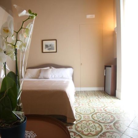 San Paolo Rooms Centro Storico Napoli ภายนอก รูปภาพ